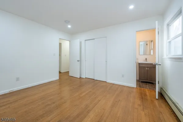 $2,900 | 36 East Henry Street, Linden, NJ 07036