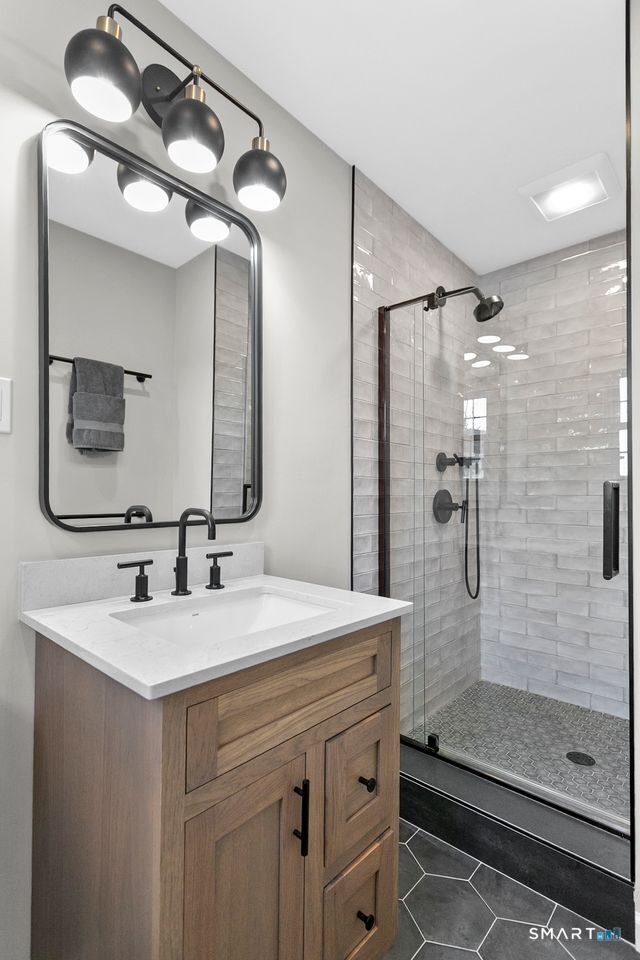 245 Unquowa Road, Unit 2 Fairfield, CT 06824 - Photo 17 of 25