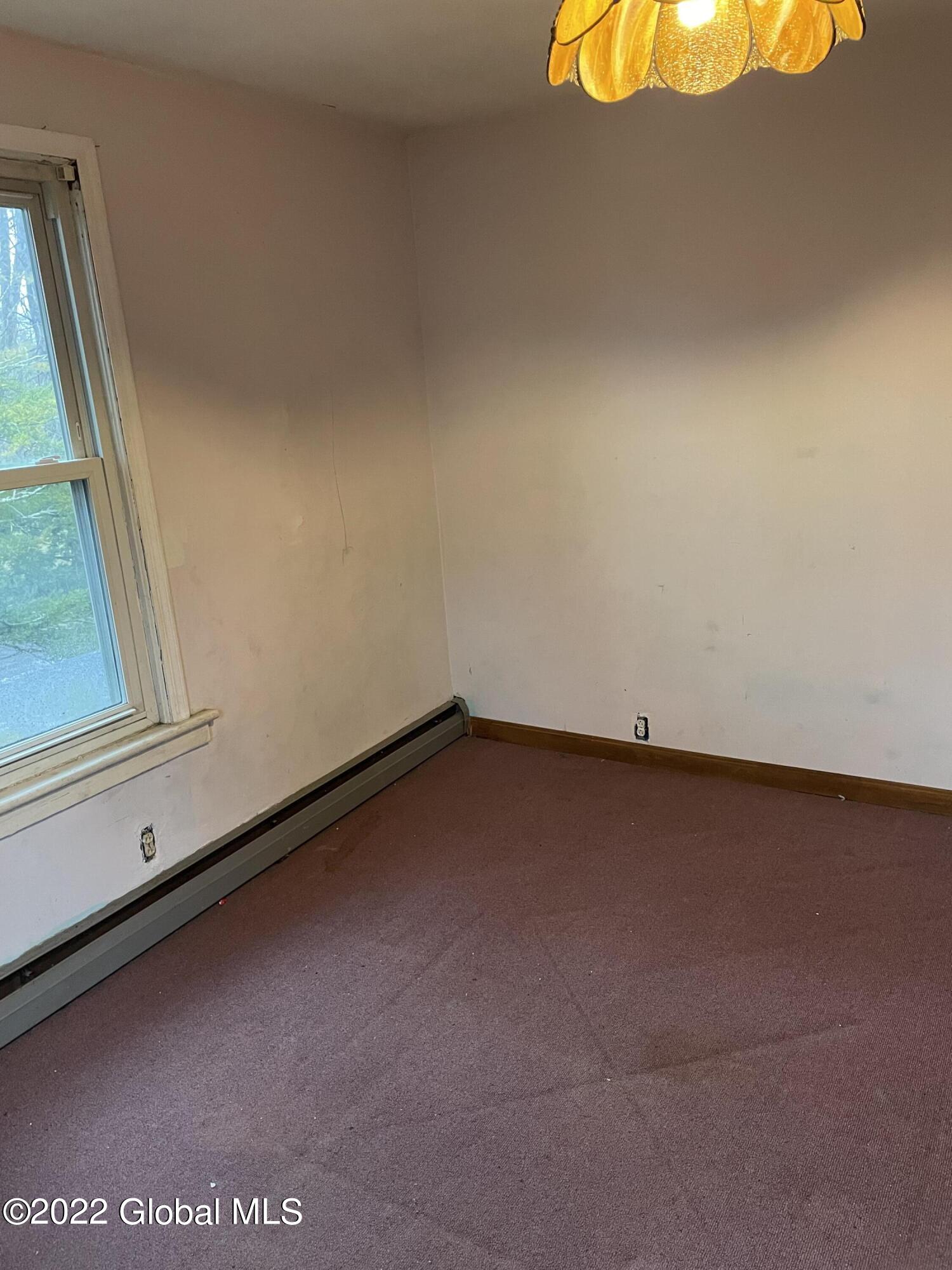 101 Maple Avenue Bethlehem, NY 12158 - Photo 11 of 13 8904F6D0-6865-42B8-8AFD-4C89B9E27FFB