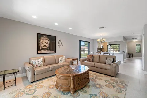 $295,000 | 21863 Arriba Real, Unit 8K, Boca Raton, FL 33433