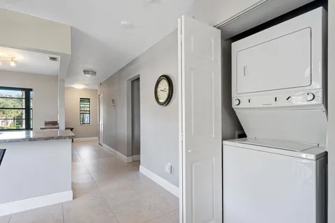 $295,000 | 21863 Arriba Real, Unit 8K, Boca Raton, FL 33433