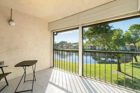 $295,000 | 21863 Arriba Real, Unit 8K, Boca Raton, FL 33433