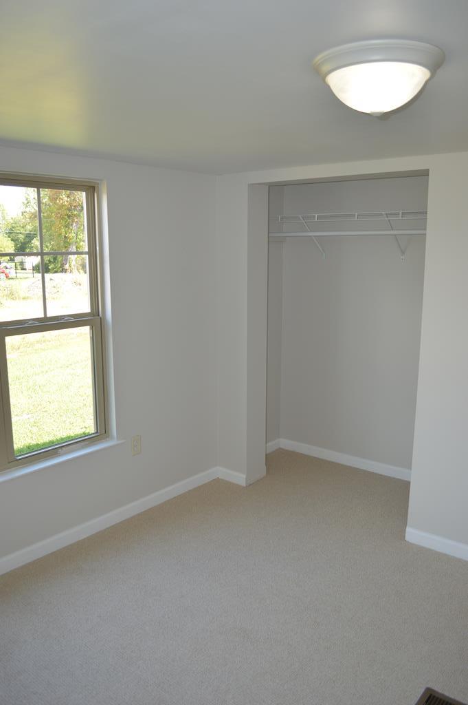 1405 Freeland Road Dalton, GA 30721 - Photo 18 of 32 Gallery Image 18