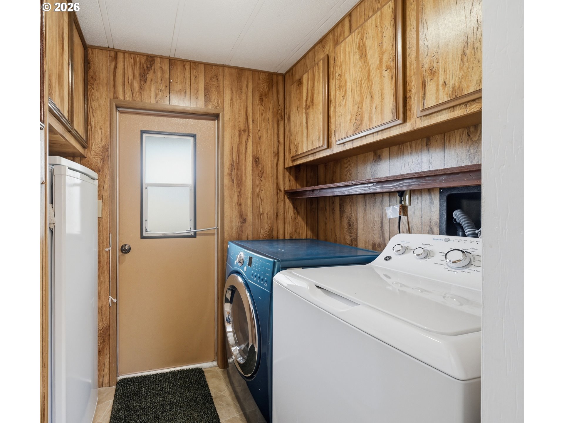 658 South 57th Street, Unit 35 Springfield, OR 97478 - Photo 15 of 35 Bedroom, Owner's Suite