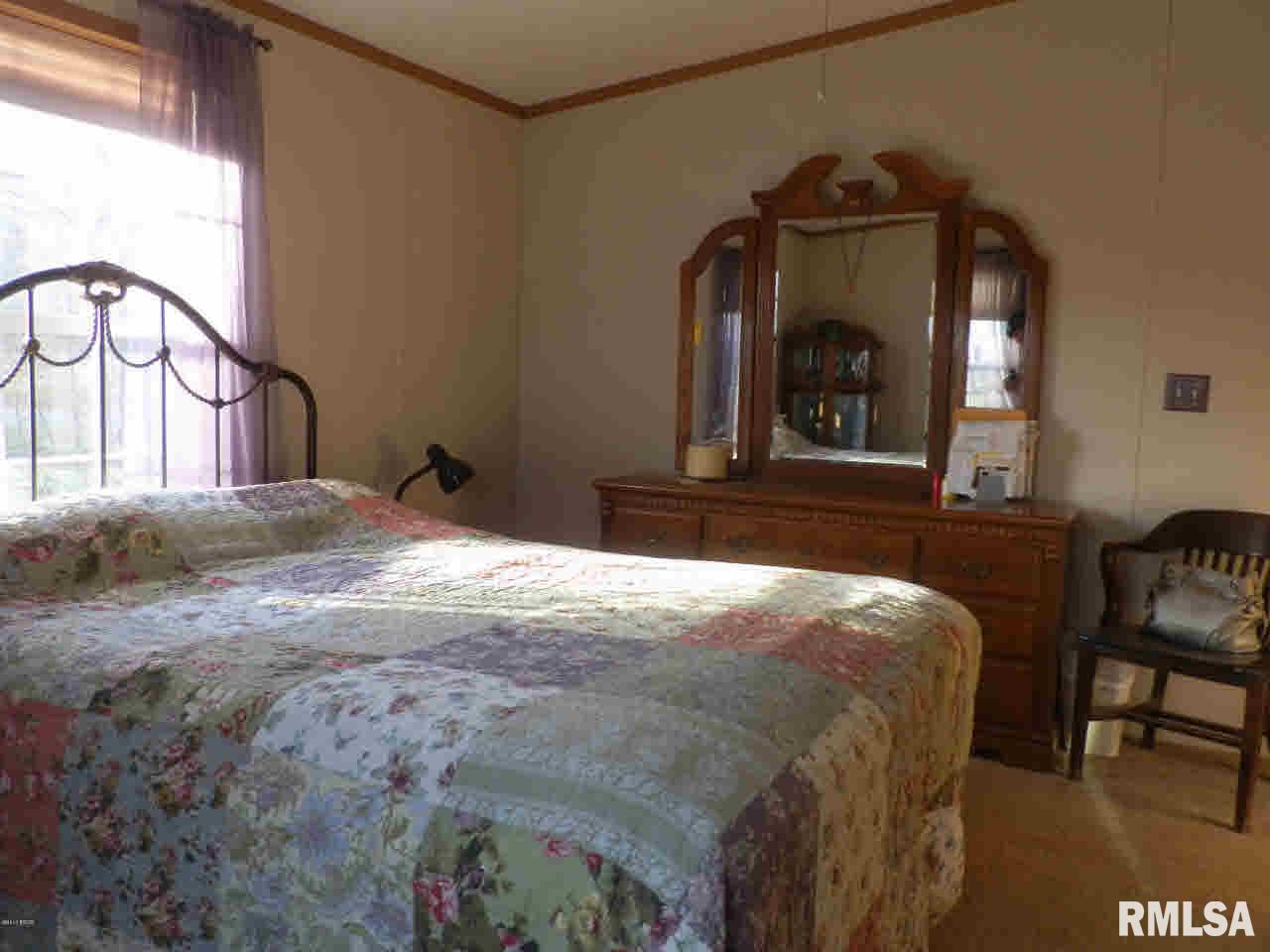 1428 Haulage Road Vergennes, IL 62994 - Photo 11 of 37
