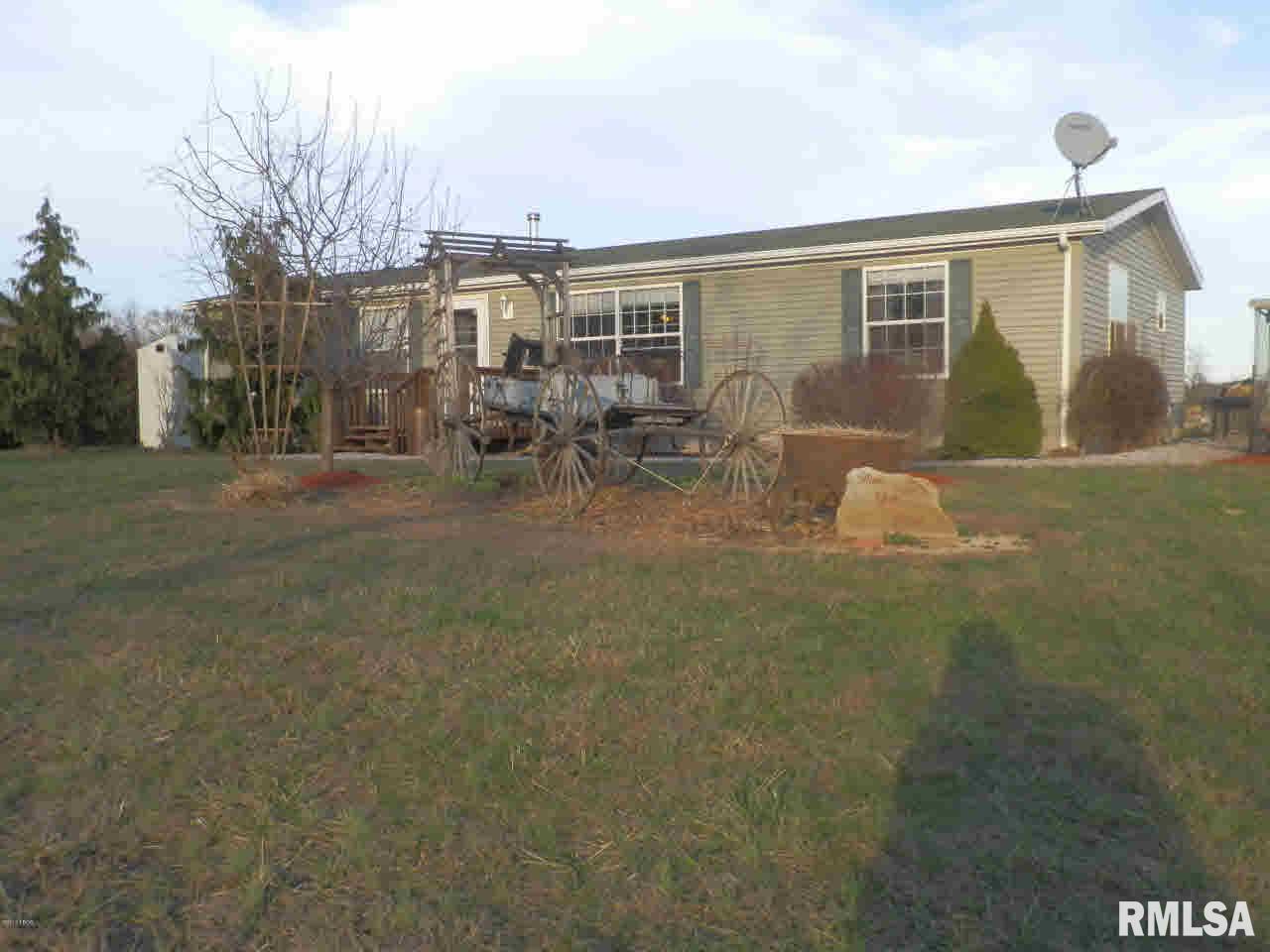 1428 Haulage Road Vergennes, IL 62994 - Photo 3 of 37