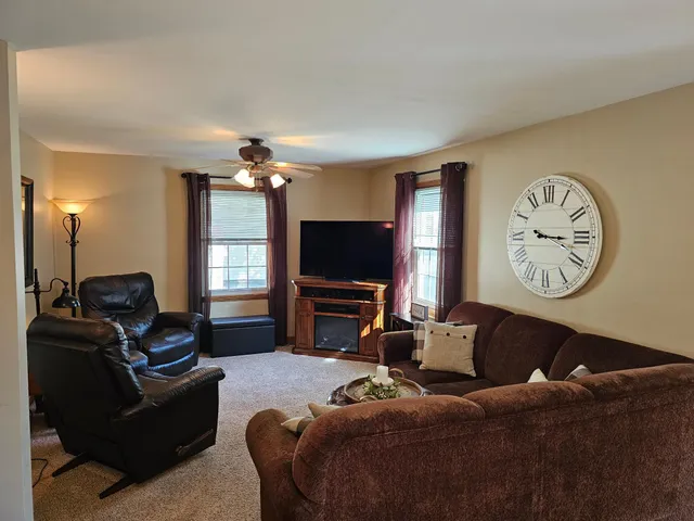 $185,000 | 203 3rd Avenue East, Lamberton, MN 56152