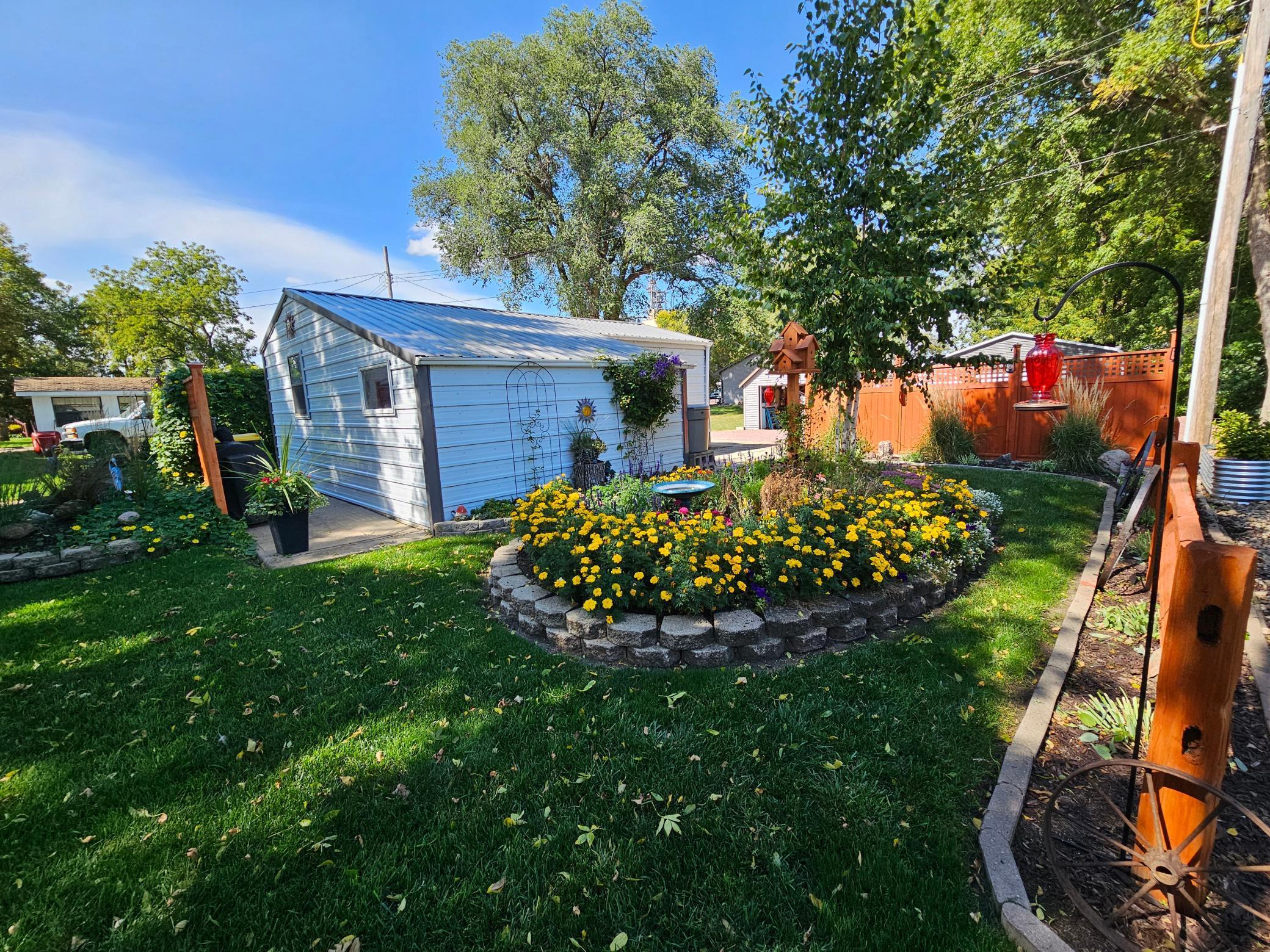 203 3rd Avenue East Lamberton, MN 56152 - Photo 33 of 42