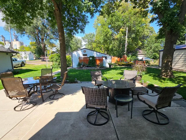 $185,000 | 203 3rd Avenue East, Lamberton, MN 56152