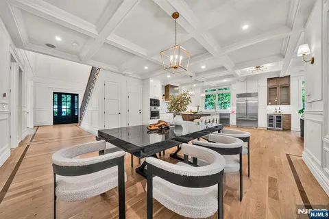 $2,650,000 | 4 Garden Court, Ho-Ho-Kus, NJ 07423
