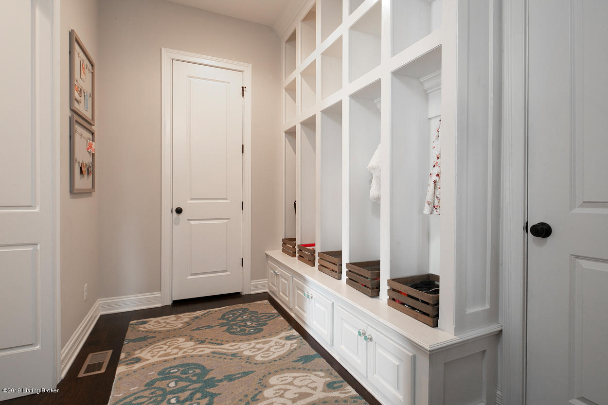 15401 Deer Run Road Louisville, KY 40299 - Photo 18 of 36 30