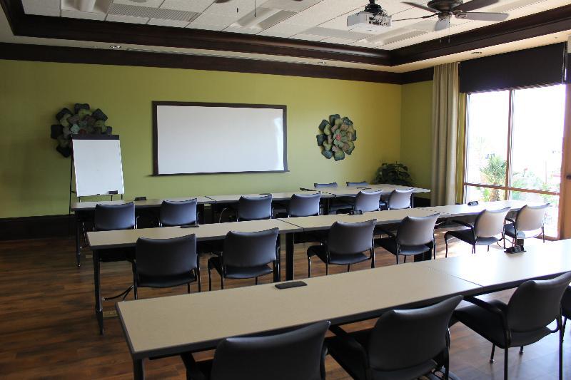 81672 Avenida Viesca Indio, CA 92203 - Photo 44 of 56 a lots of tables and chairs in a room