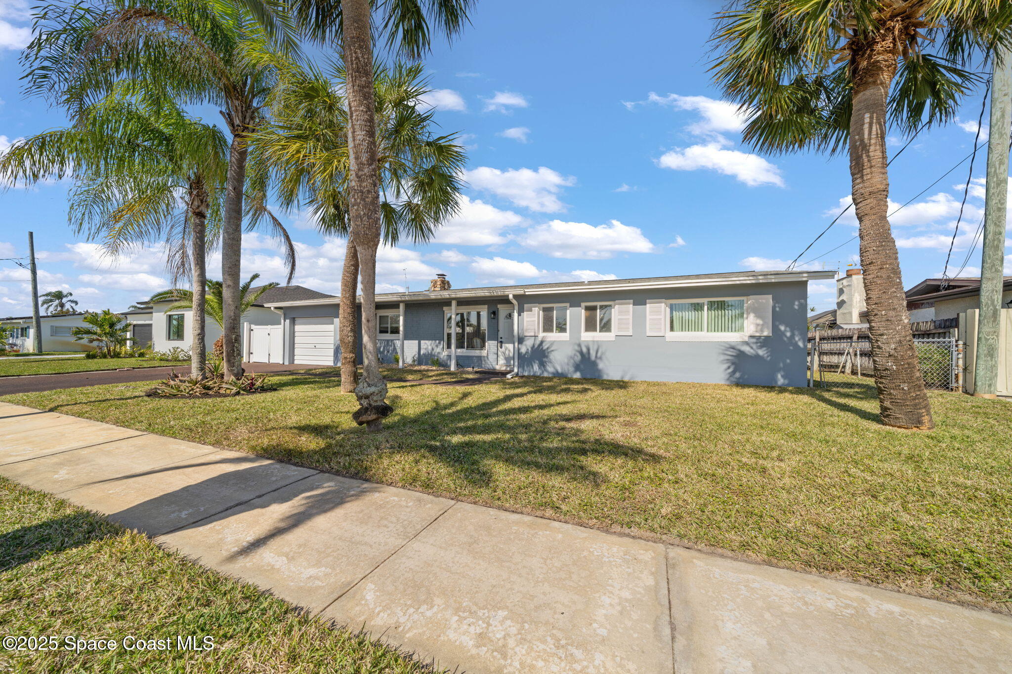 431 Sandpiper Drive Satellite Beach, FL 32937 - Photo 2 of 28 2-web-or-mls-431-sandpiper-dr