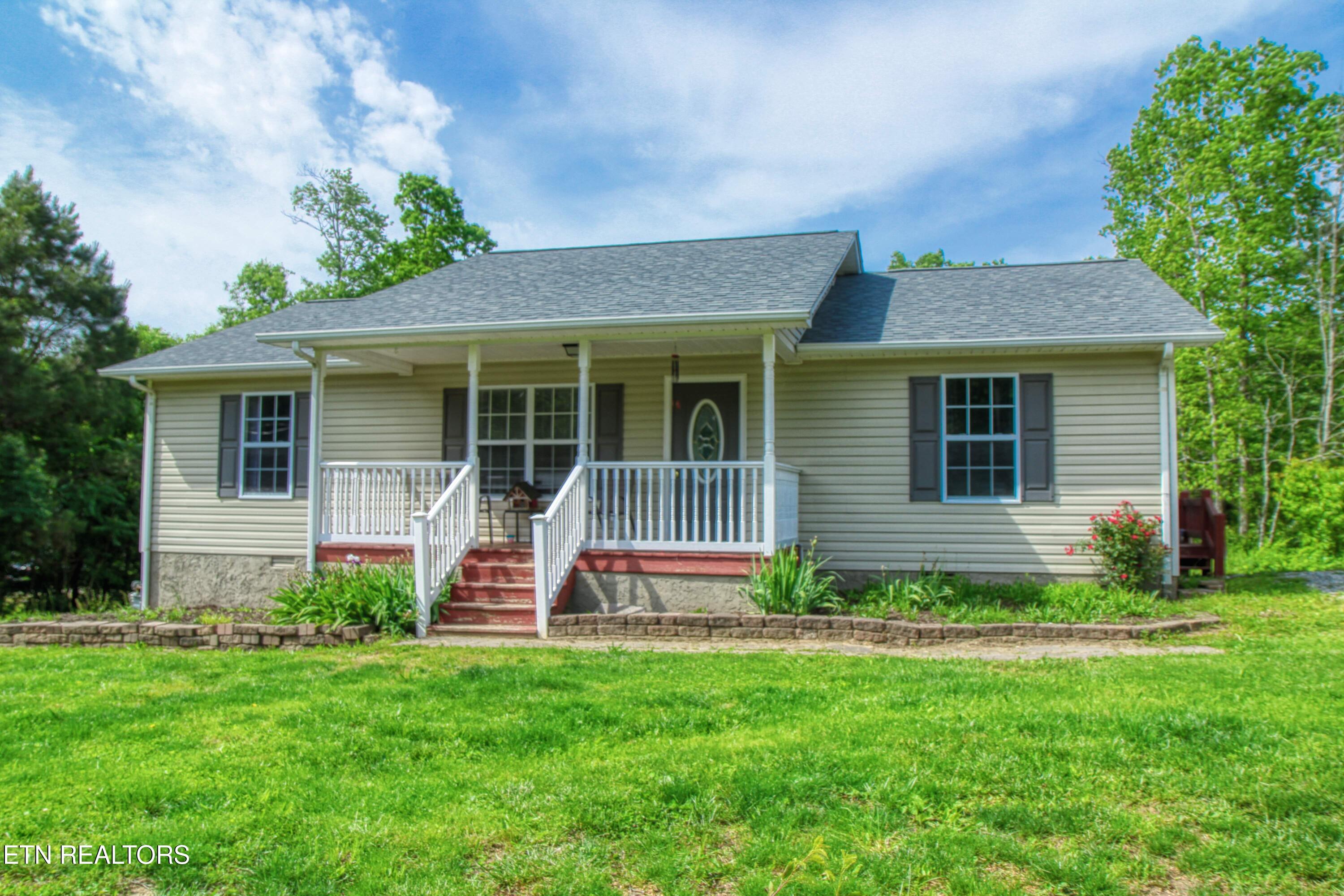 634 Robs Road Grimsley, TN 38565 - Photo 18 of 22 front