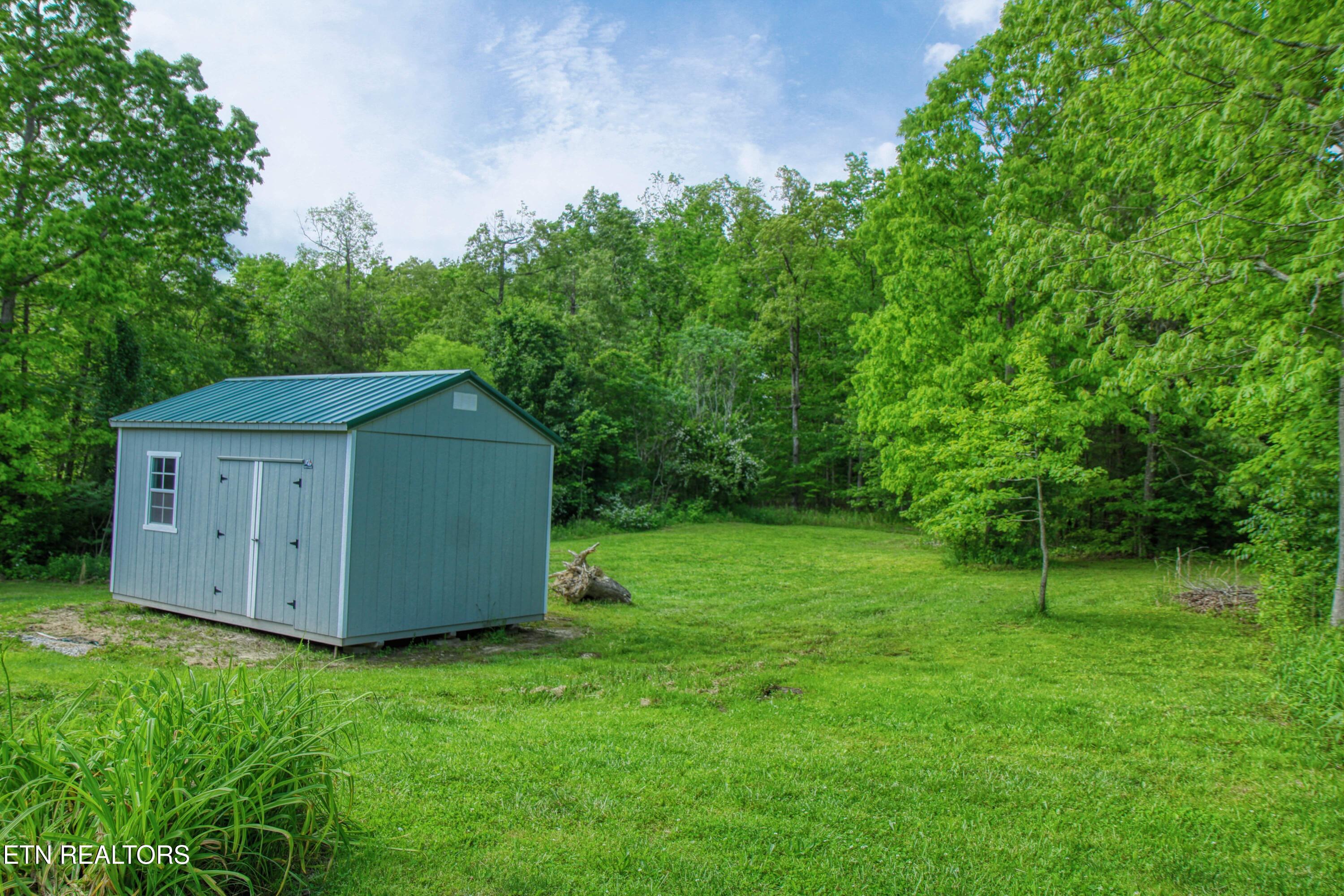 634 Robs Road Grimsley, TN 38565 - Photo 21 of 22 shed