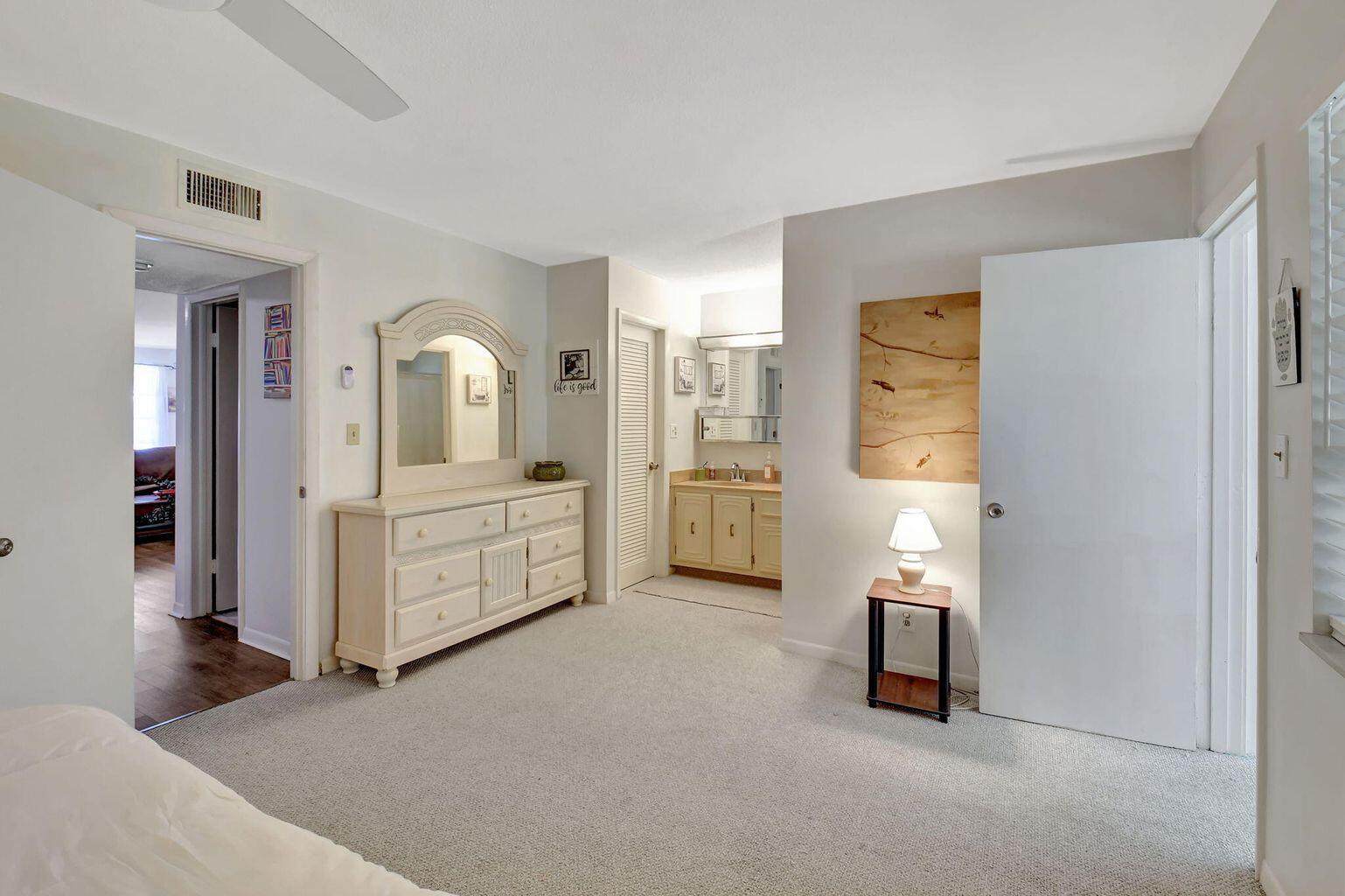 170 High Point Terrace East, Unit B Delray Beach, FL 33445 - Photo 13 of 24 20250315154855452432000000-o