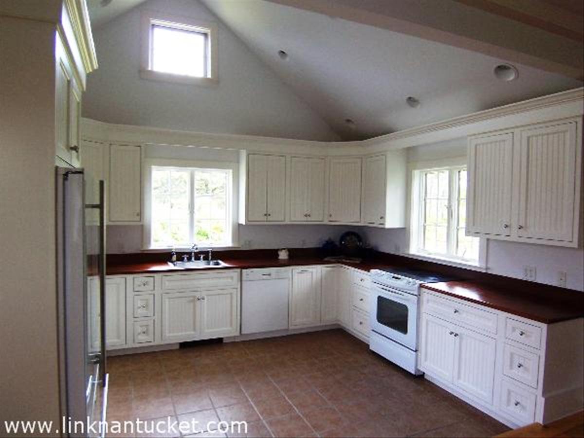61 South Shore Road Nantucket, MA 02554 - Photo 12 of 17