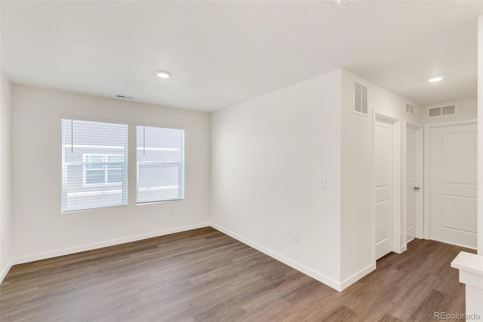 6914 Zig Place Frederick, CO 80530 - Photo 11 of 34