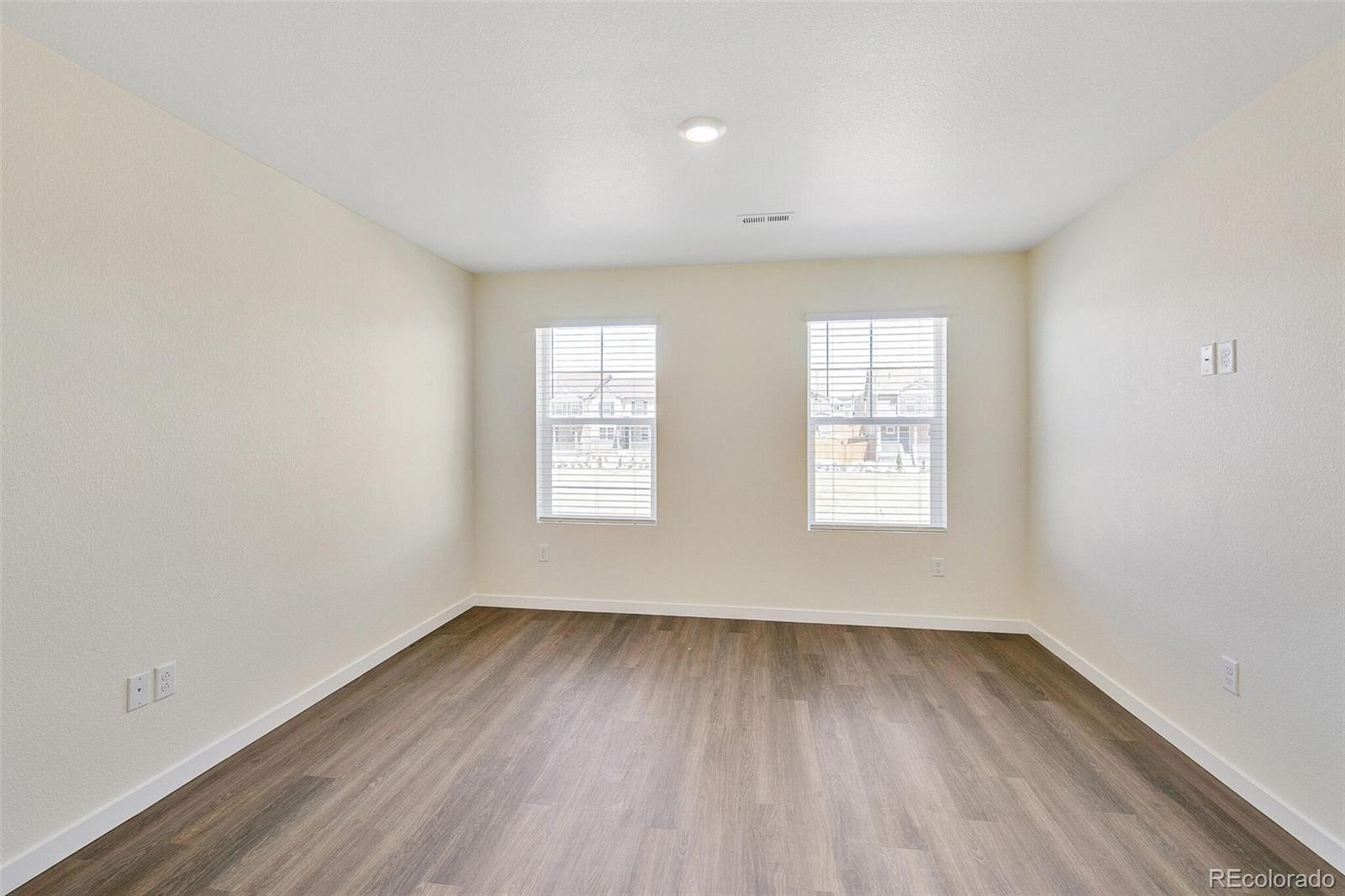 6914 Zig Place Frederick, CO 80530 - Photo 13 of 34