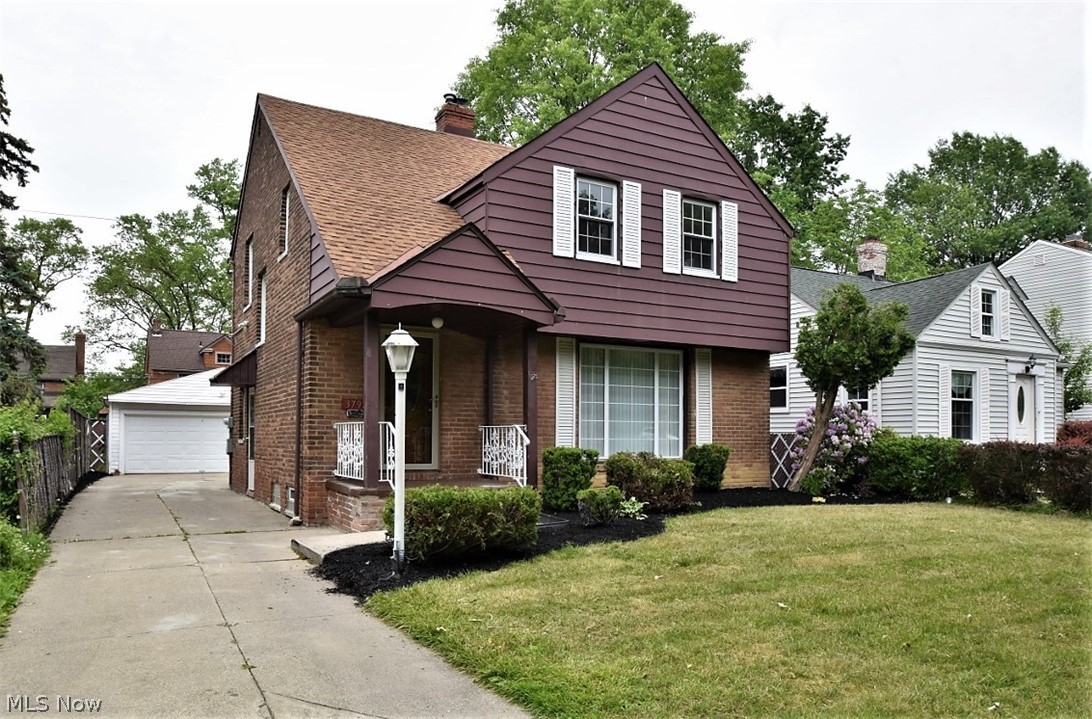 3797 Bainbridge Road Cleveland Heights, OH 44118 - Photo 2 of 35