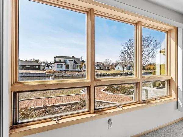 $799,000 | 535 East Vine Court, Sturgeon Bay, WI 54235
