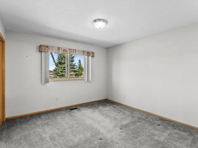 $799,000 | 535 East Vine Court, Sturgeon Bay, WI 54235