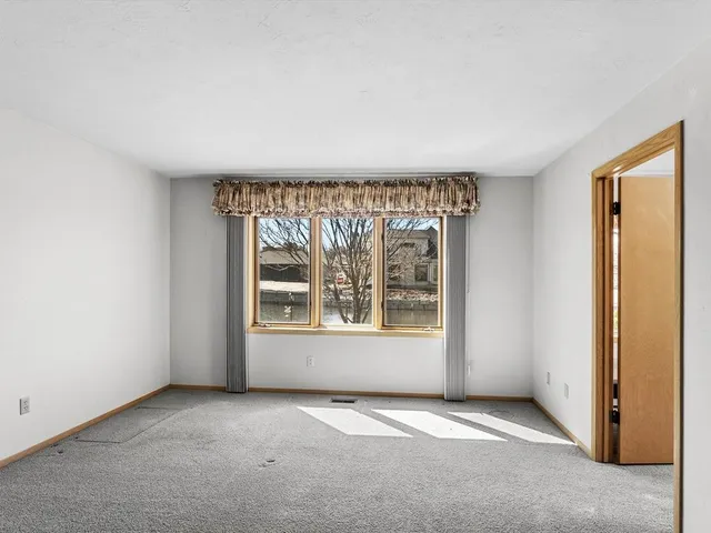 $799,000 | 535 East Vine Court, Sturgeon Bay, WI 54235