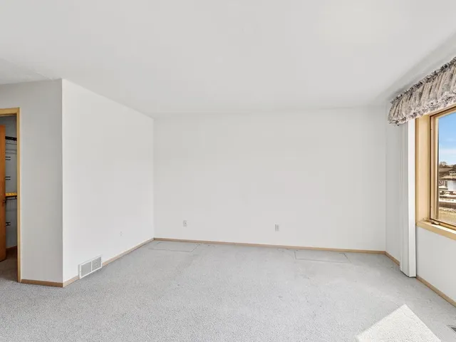 $799,000 | 535 East Vine Court, Sturgeon Bay, WI 54235