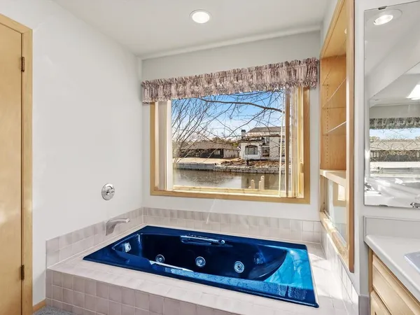 $799,000 | 535 East Vine Court, Sturgeon Bay, WI 54235