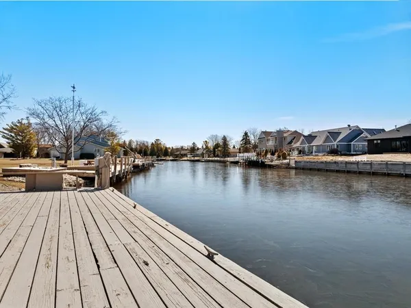 $799,000 | 535 East Vine Court, Sturgeon Bay, WI 54235