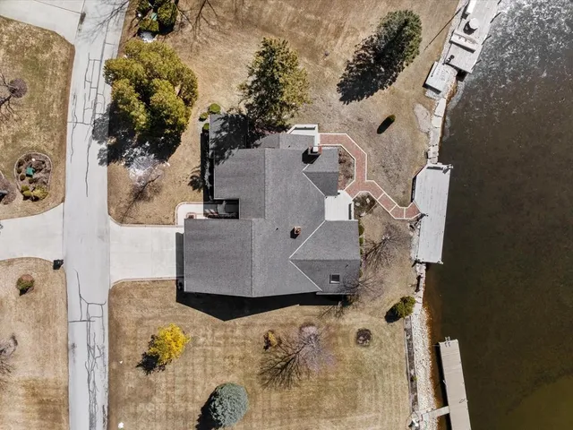 $799,000 | 535 East Vine Court, Sturgeon Bay, WI 54235