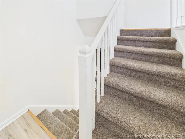 $245,000 | 211 Webster Boulevard, Jeffersonville, IN 47130