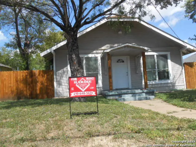 $1,695 | 2051 Martin Luther King Drive, San Antonio, TX 78203