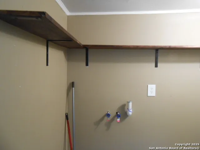 $1,695 | 2051 Martin Luther King Drive, San Antonio, TX 78203