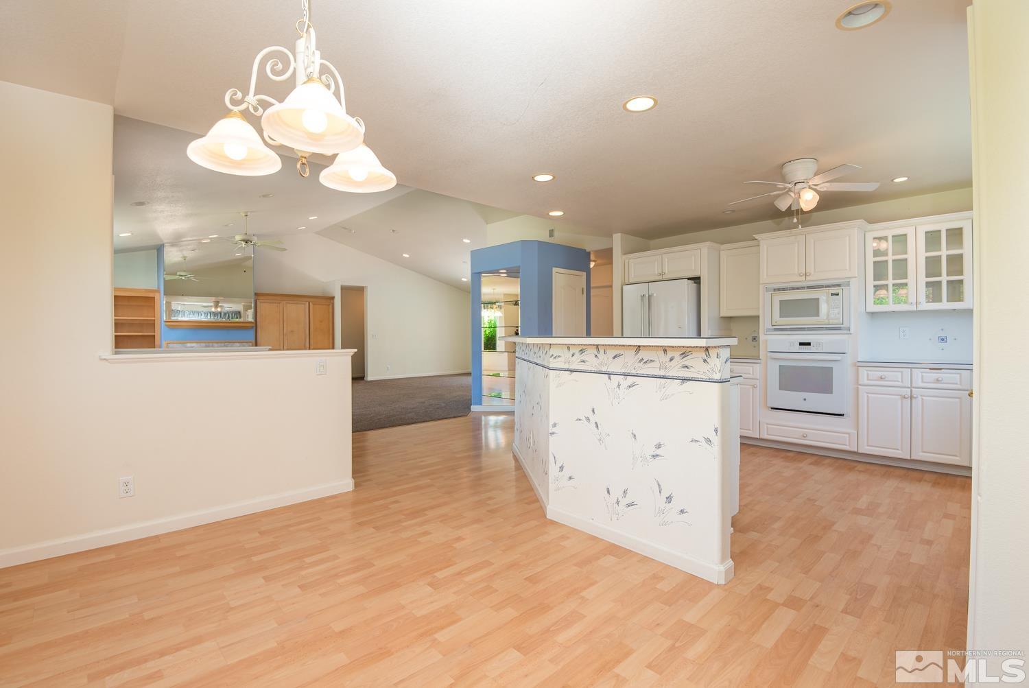 877 Longleaf Place Minden, NV 89423 - Photo 2 of 39