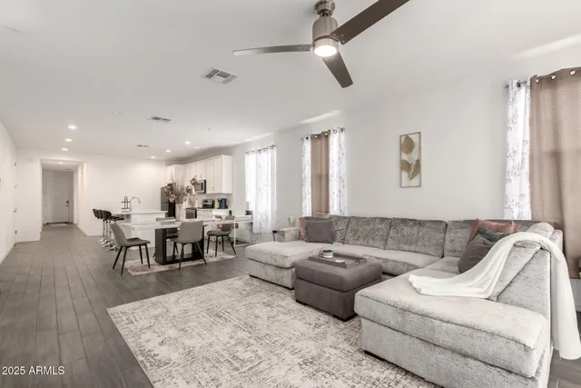 $385,000 | 653 South Lamar Place, Casa Grande, AZ 85122