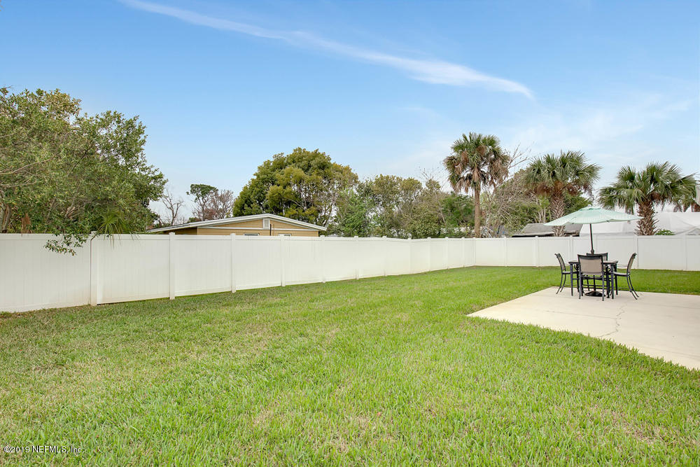 760 Triton Road Atlantic Beach, FL 32233 - Photo 23 of 24 a view of a backyard