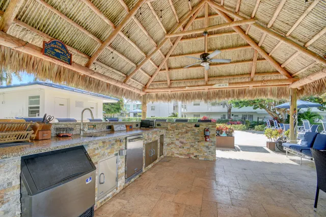 $5,975 | 1700 South Ocean Boulevard, Unit 14, Delray Beach, FL 33483