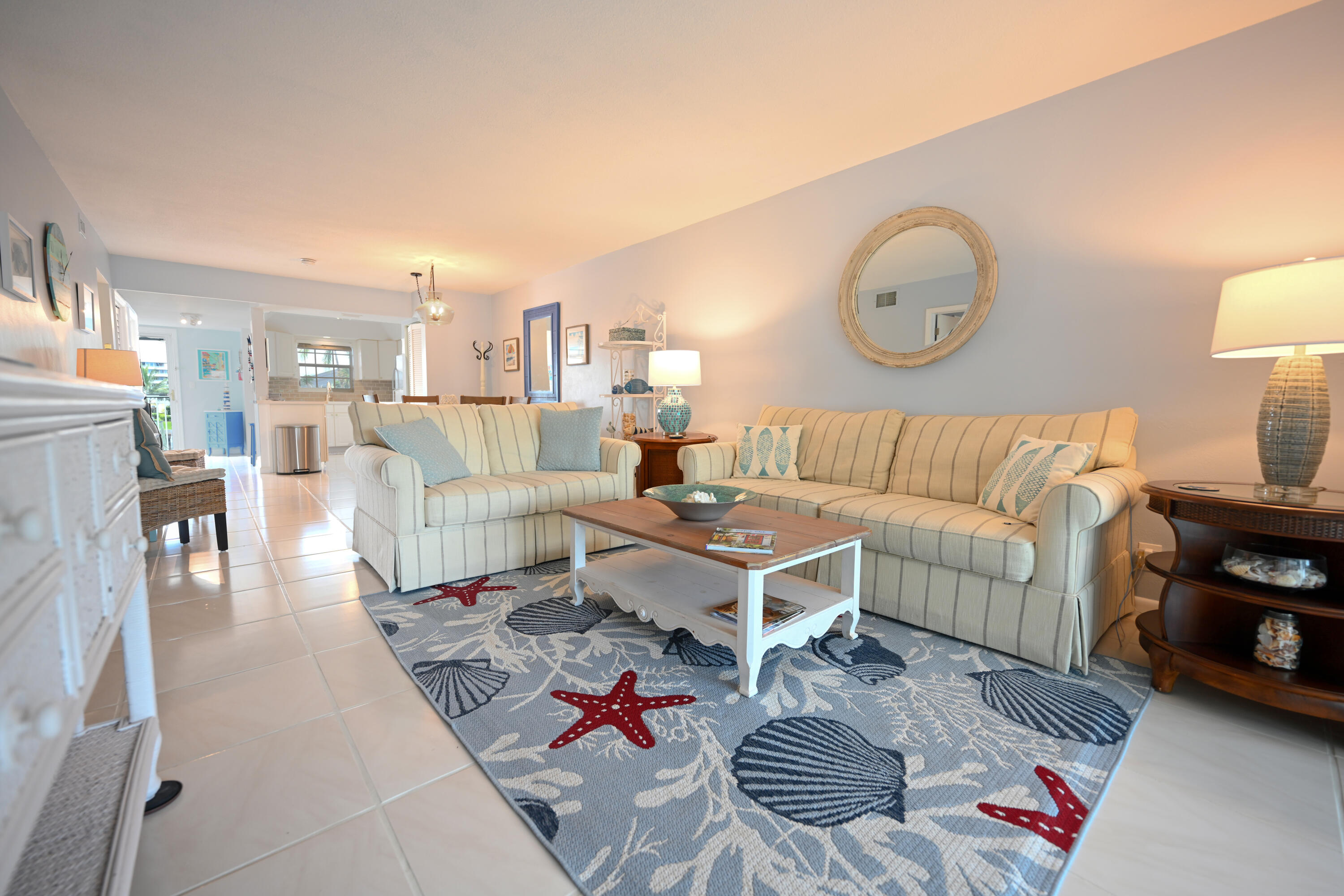 1700 South Ocean Boulevard, Unit 14 Delray Beach, FL 33483 - Photo 7 of 32 Great room