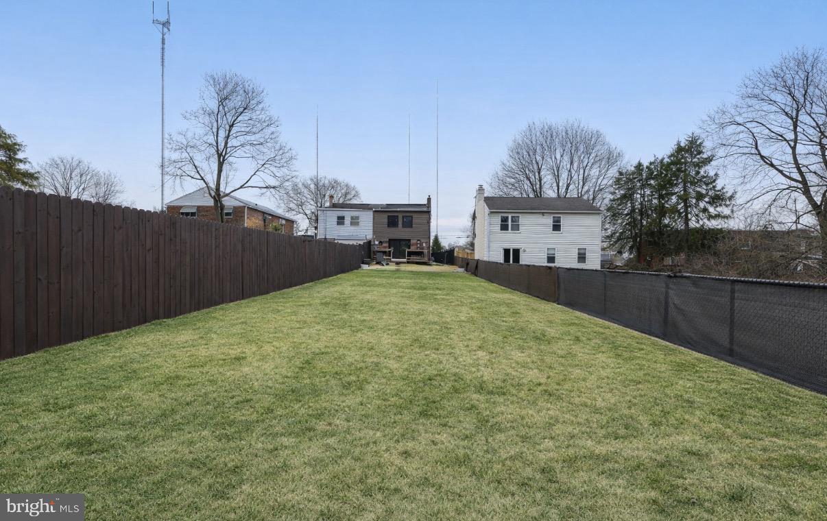 7257 Ridge Avenue Philadelphia, PA 19128 - Photo 2 of 34