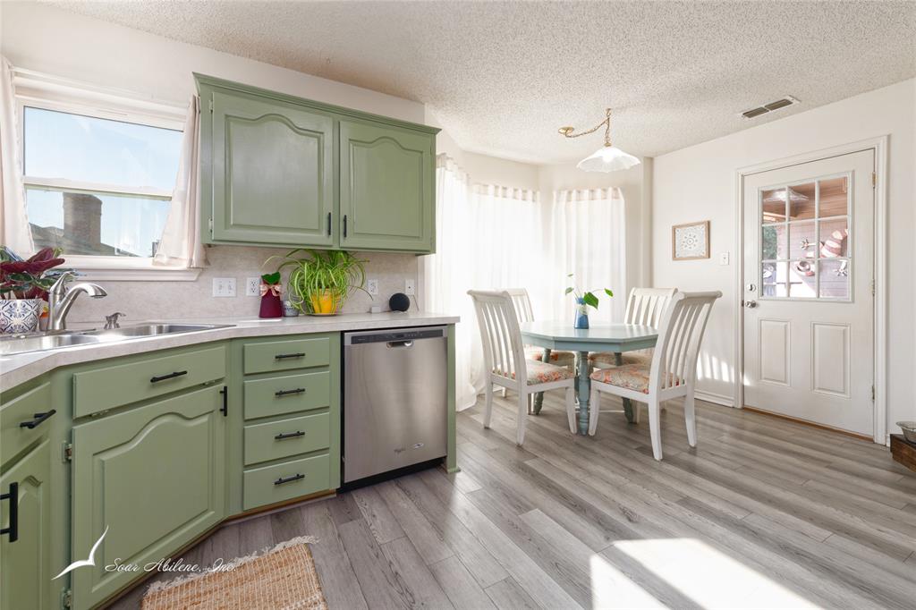 2726 Bishop Road Abilene, TX 79606 - Photo 13 of 33