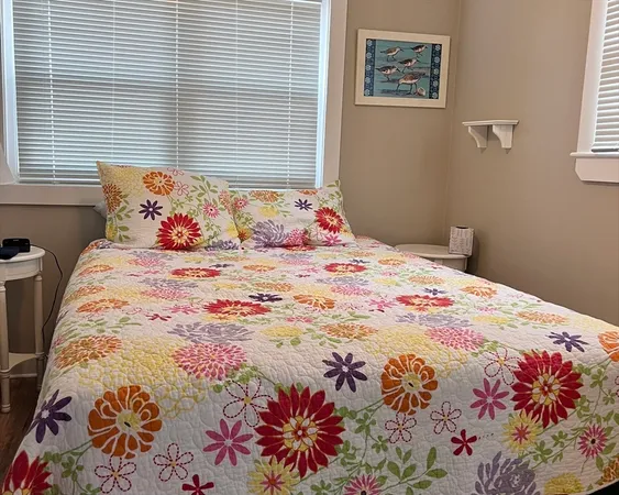 $2,200 | 11 Wallace Point, Bourne, MA 02532