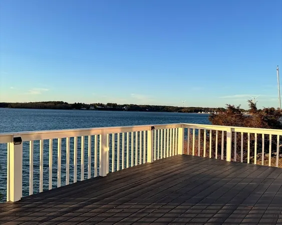 $2,200 | 11 Wallace Point, Bourne, MA 02532