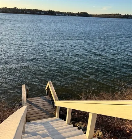 $2,200 | 11 Wallace Point, Bourne, MA 02532
