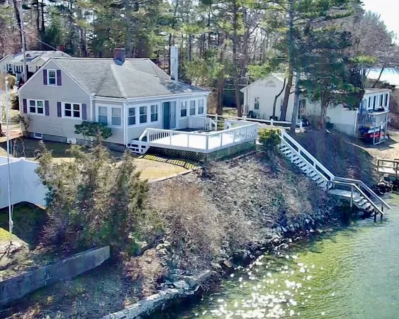 $2,200 | 11 Wallace Point, Bourne, MA 02532
