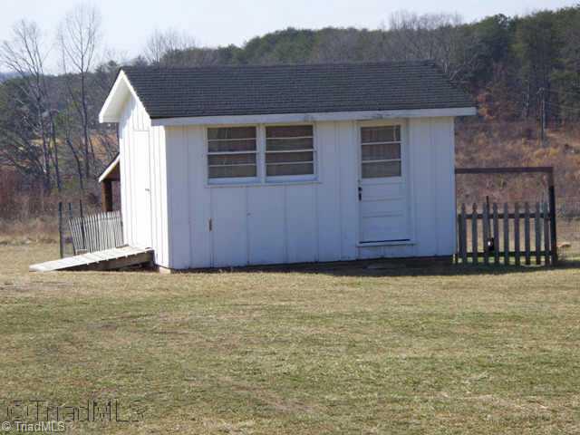 914 South Franklin Road Mount Airy, NC 27030 - Photo 3 of 6 Other.