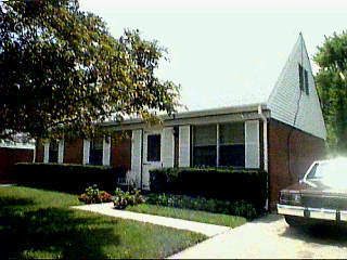 837 West Galbraith Road Cincinnati, OH 45231 - Photo 1 of 1 Gallery Image 1