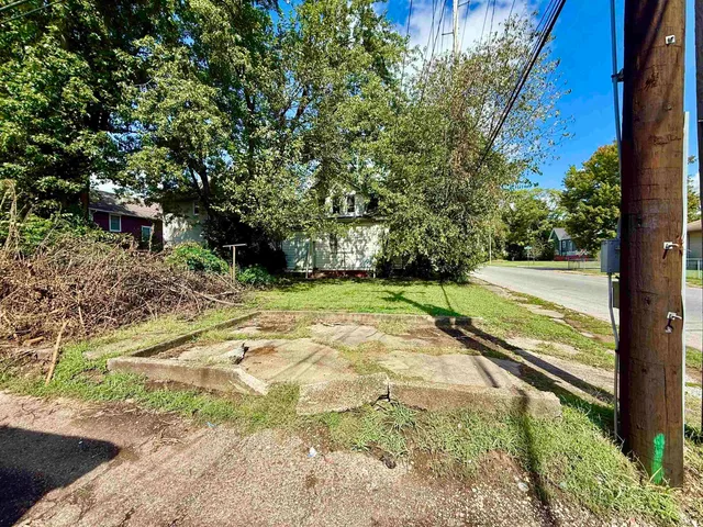 $39,900 | 523 Jefferson Avenue, Evansville, IN 47713