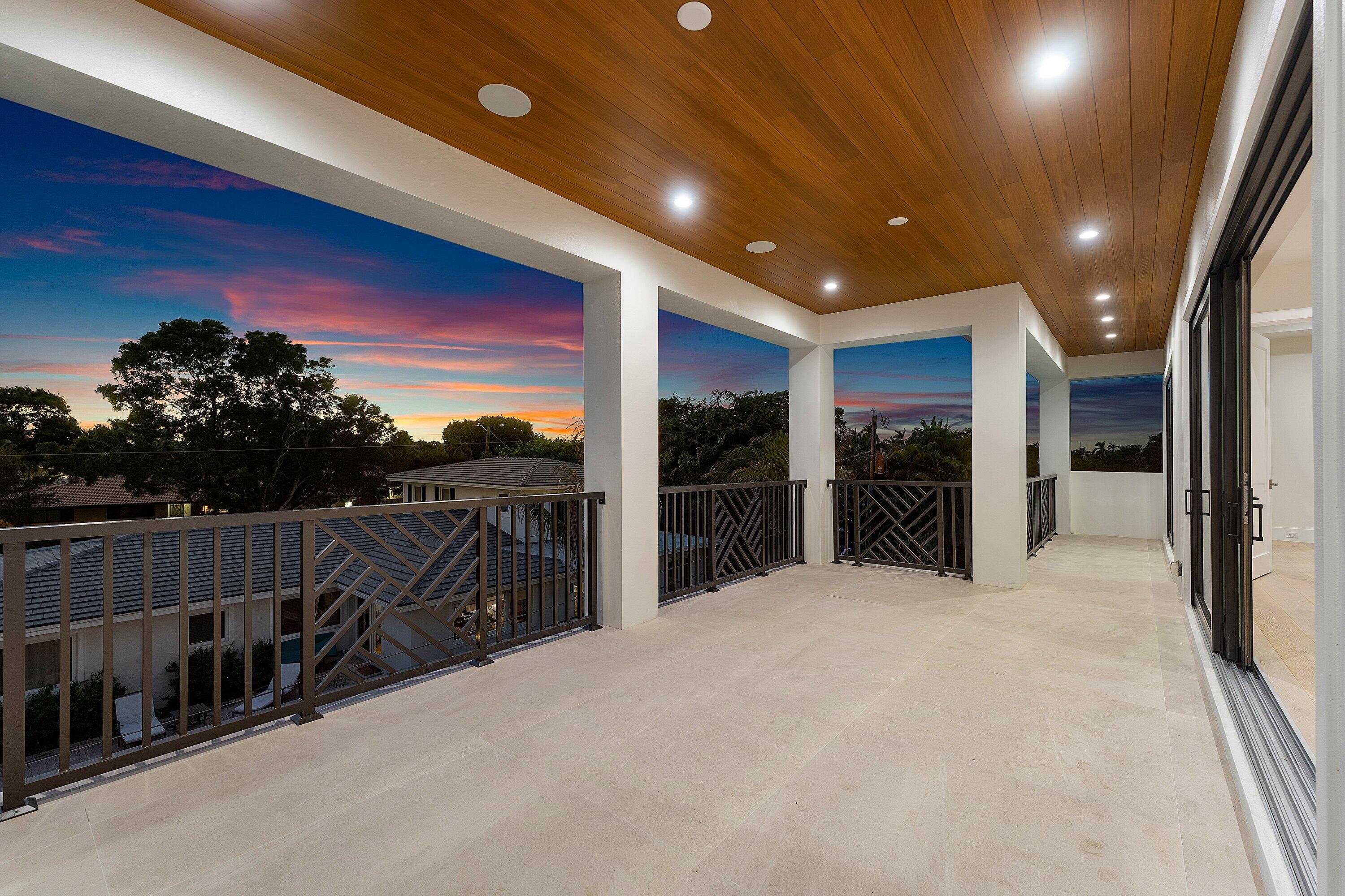 2609 Northeast 27th Way Fort Lauderdale, FL 33306 - Photo 52 of 53 Treetop Sunset Views