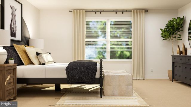 $660,000 | 5 Ladbroke Drive, Exton, PA 19341